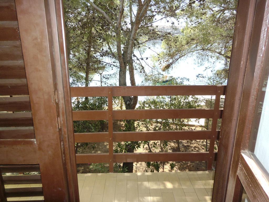 סטארה נובליה Apartments Kreso 5 Meters From The Beach With See View Shadow And Parking Place חדר תמונה
