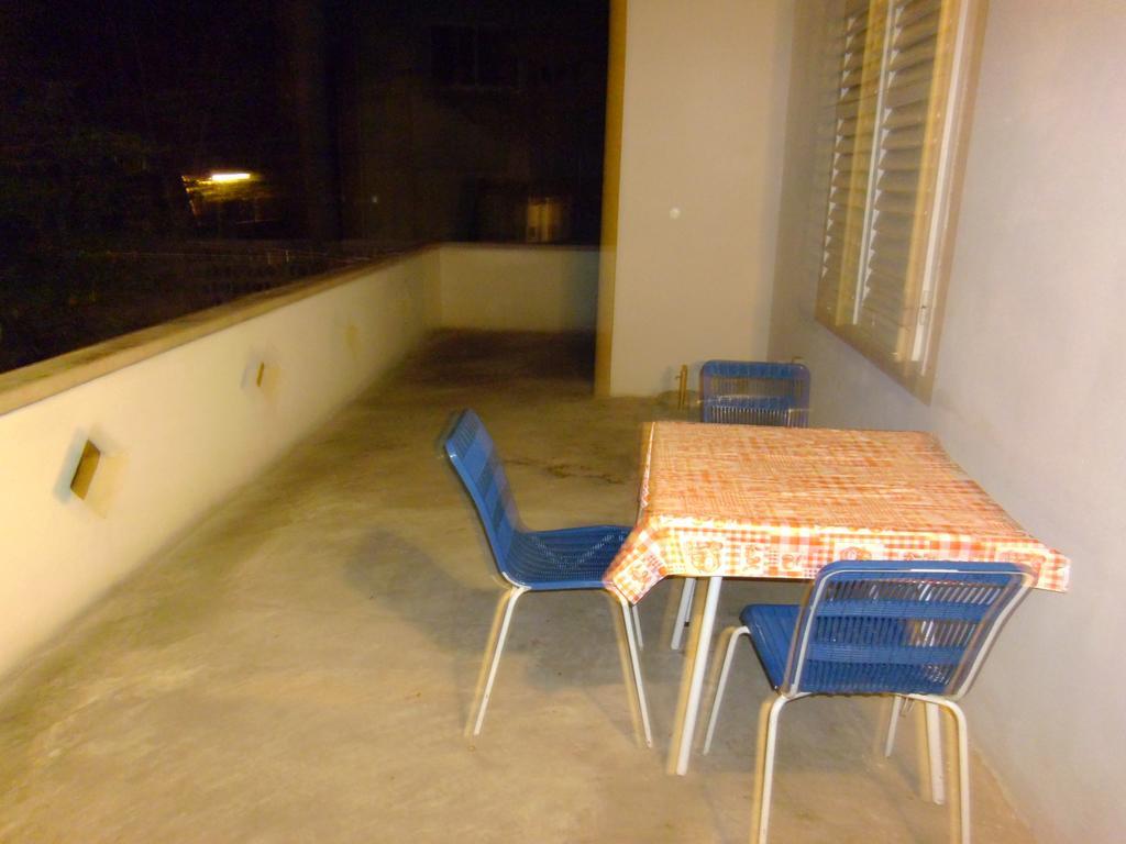 סטארה נובליה Apartments Kreso 5 Meters From The Beach With See View Shadow And Parking Place חדר תמונה