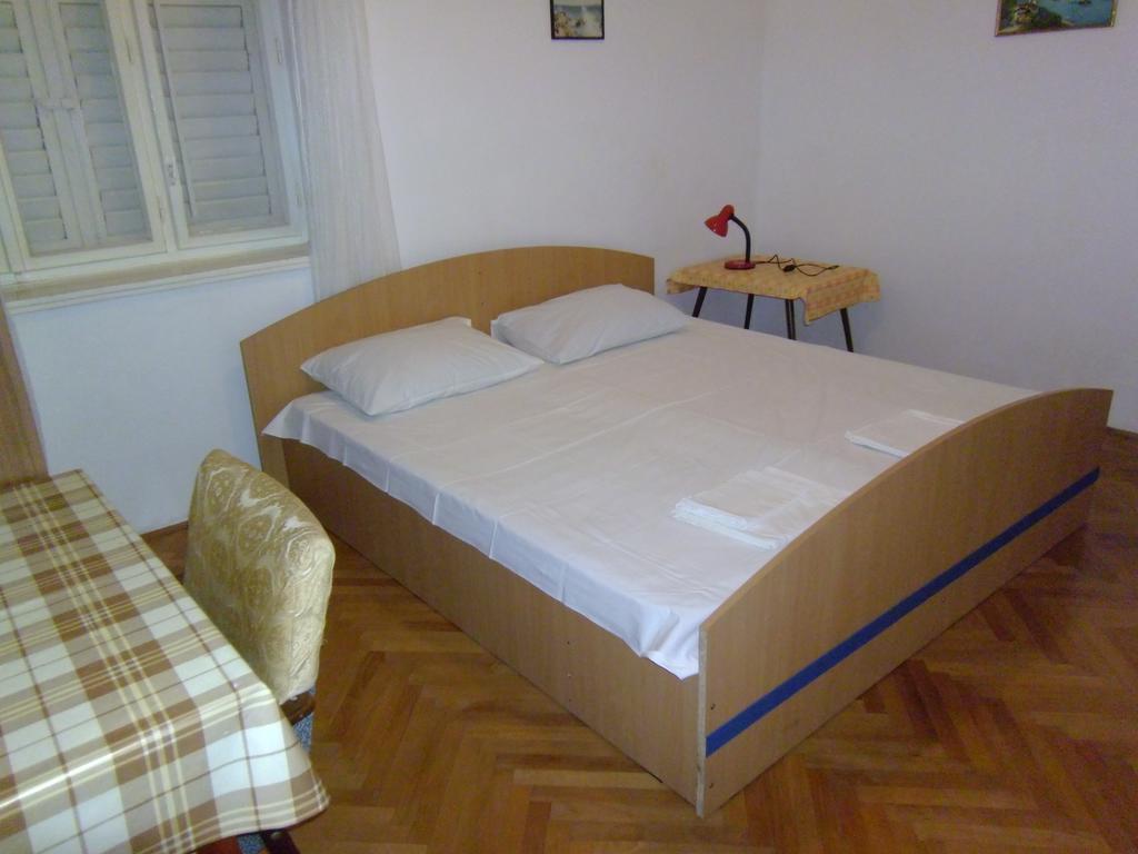 סטארה נובליה Apartments Kreso 5 Meters From The Beach With See View Shadow And Parking Place חדר תמונה