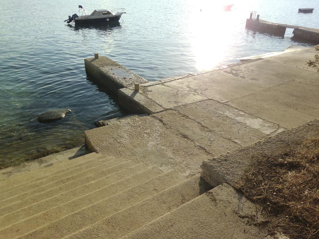 סטארה נובליה Apartments Kreso 5 Meters From The Beach With See View Shadow And Parking Place מראה חיצוני תמונה